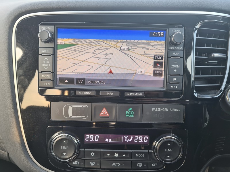 Used Mitsubishi Outlander 2015 for sale - 77976842: Photo 17