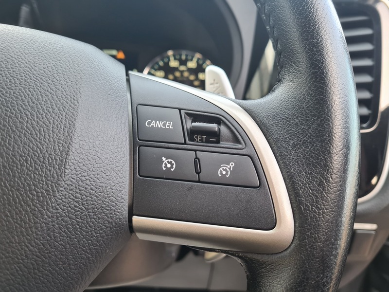 Used Mitsubishi Outlander 2015 for sale - 77976842: Photo 22