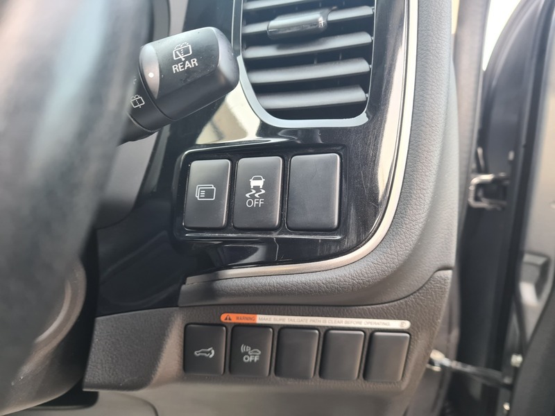 Used Mitsubishi Outlander 2015 for sale - 77976842: Photo 24