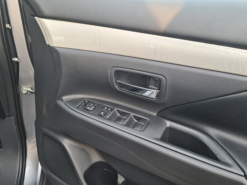 Used Mitsubishi Outlander 2015 for sale - 77976842: Photo 26