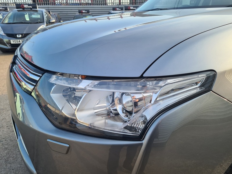 Used Mitsubishi Outlander 2015 for sale - 77976842: Photo 27
