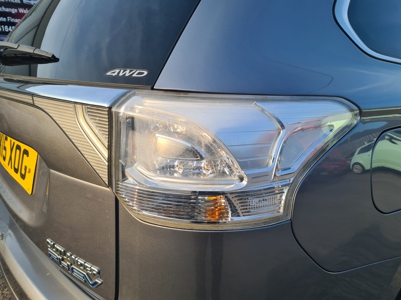 Used Mitsubishi Outlander 2015 for sale - 77976842: Photo 29