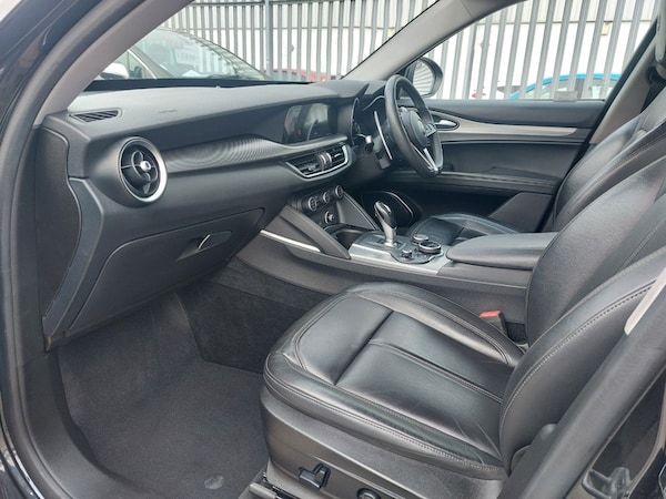 Used Alfa Romeo Stelvio 2018 for sale - 76250265: Photo 11