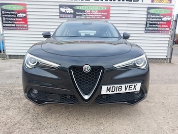 Used Alfa Romeo Stelvio 2018 for sale - 76250265: Photo 2