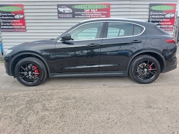 Used Alfa Romeo Stelvio 2018 for sale - 76250265: Photo 4