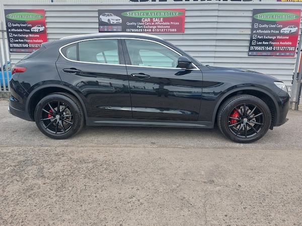 Used Alfa Romeo Stelvio 2018 for sale - 76250265: Photo 8