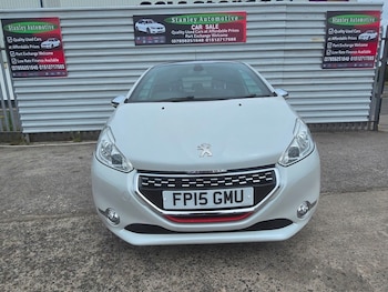 Used Peugeot 208 2015 for sale - 78762556: Photo