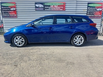 Used Toyota Auris 2015 for sale - 78545063: Photo