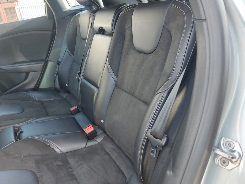 Used Volvo V40 2016 for sale - 78069641: Photo 13