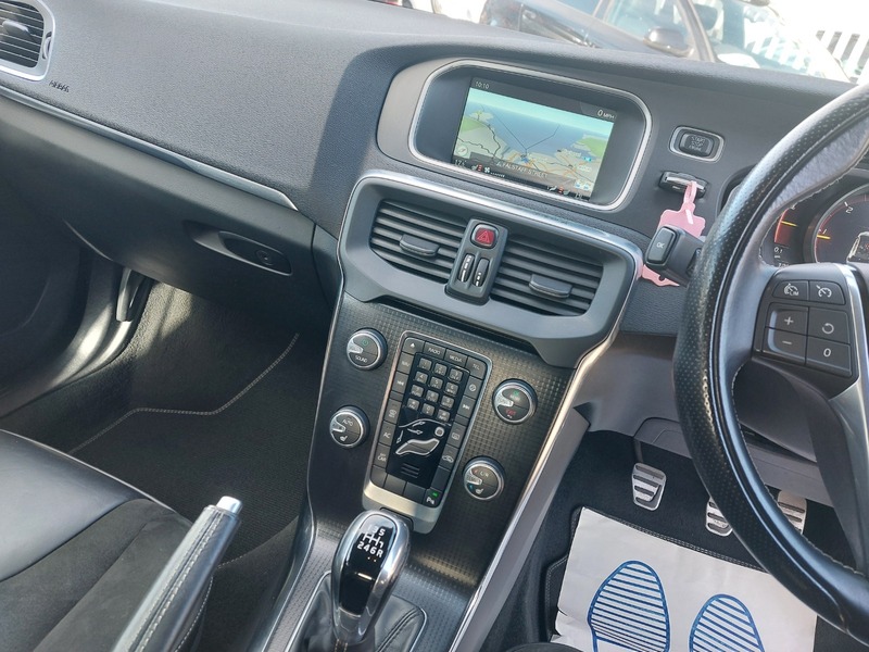 Used Volvo V40 2016 for sale - 78069641: Photo 15