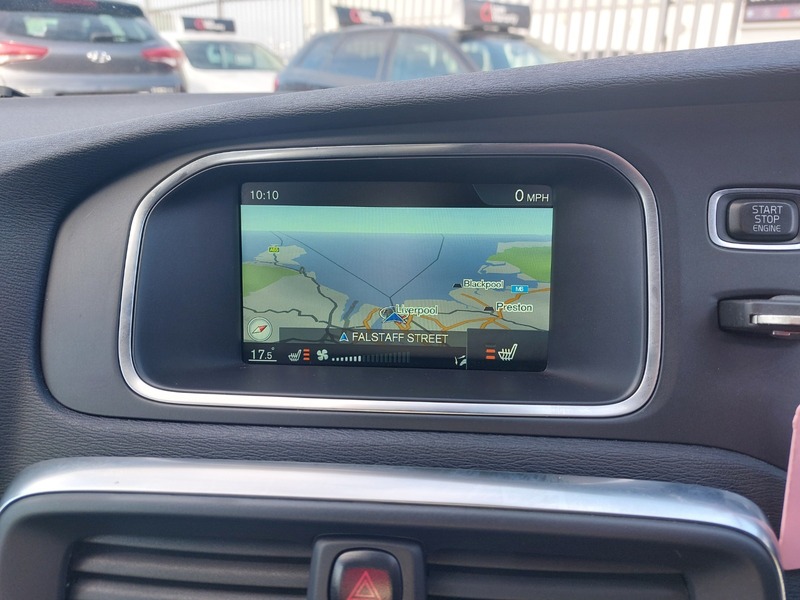 Used Volvo V40 2016 for sale - 78069641: Photo 16