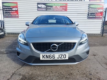 Used Volvo V40 2016 for sale - 78069641: Photo