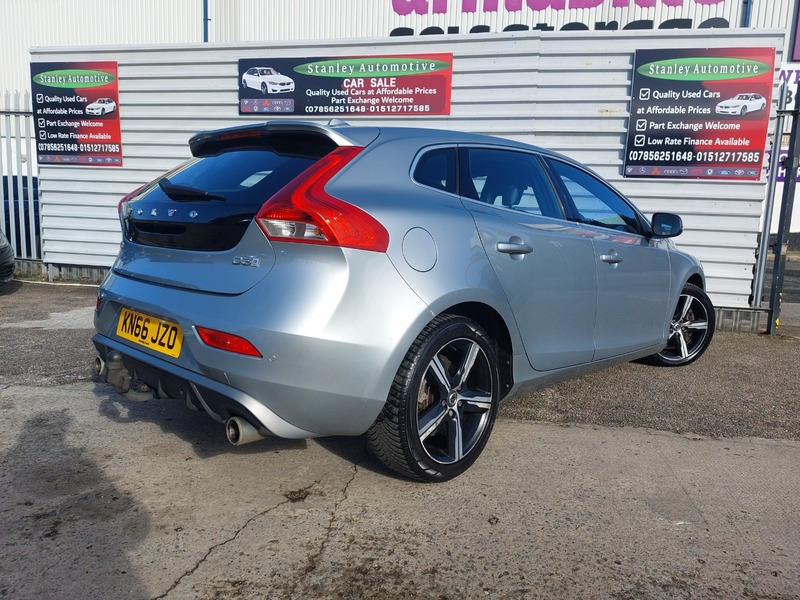 Used Volvo V40 2016 for sale - 78069641: Photo 7