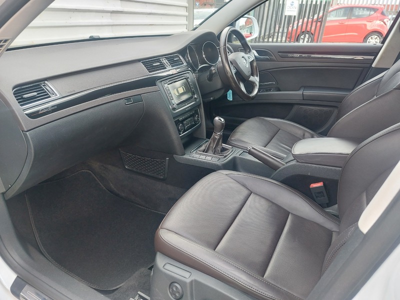 Used Skoda Superb 2014 for sale - 76482618: Photo 11