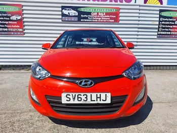 Used Hyundai i20 2013 for sale - 78381996: Photo