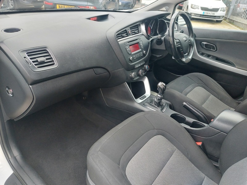 Used Kia Ceed 2015 for sale - 77632296: Photo 11