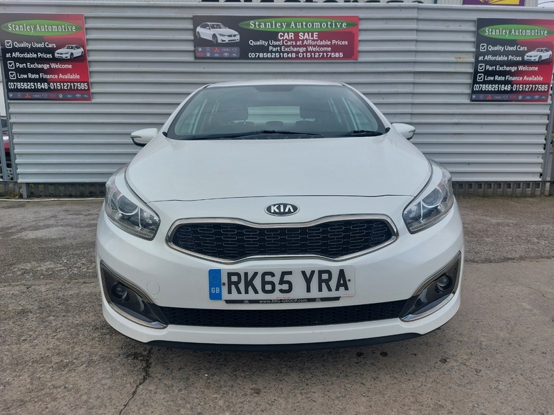 Used Kia Ceed 2015 for sale - 77632296: Photo 2