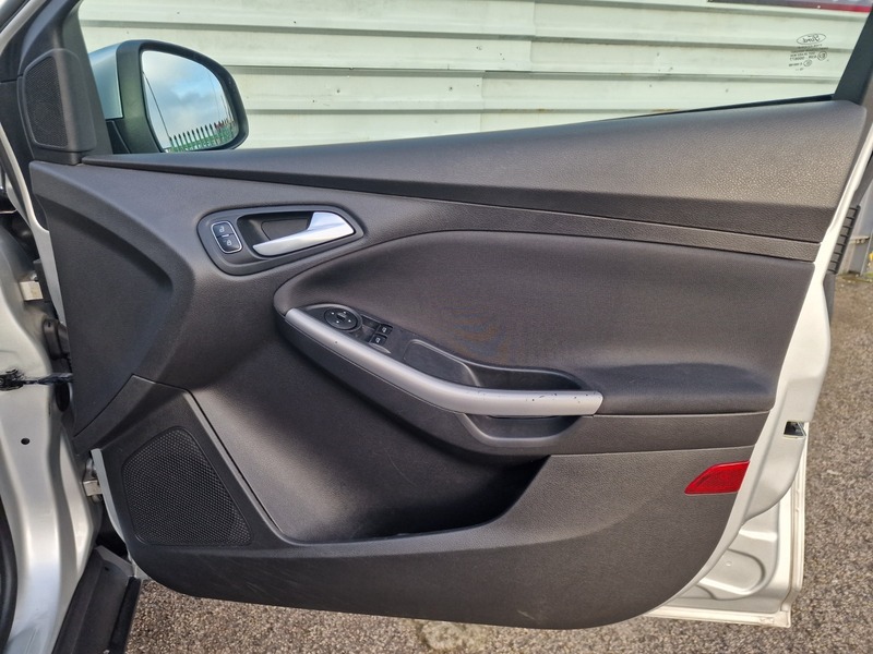 Used Ford Focus 2016 for sale - 77020509: Photo 18