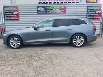 Used Volvo V60 2018 for sale - 75891573: Photo