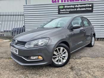 Used Volkswagen Polo 2015 for sale - 74898055: Photo