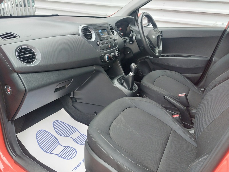 Used Hyundai i10 2018 for sale - 76454903: Photo 12