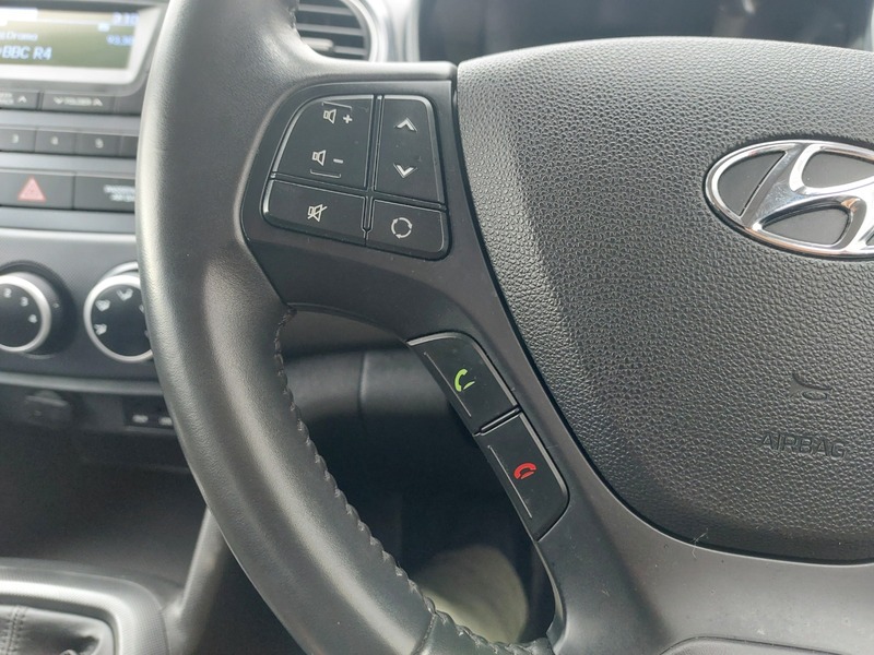 Used Hyundai i10 2018 for sale - 76454903: Photo 21