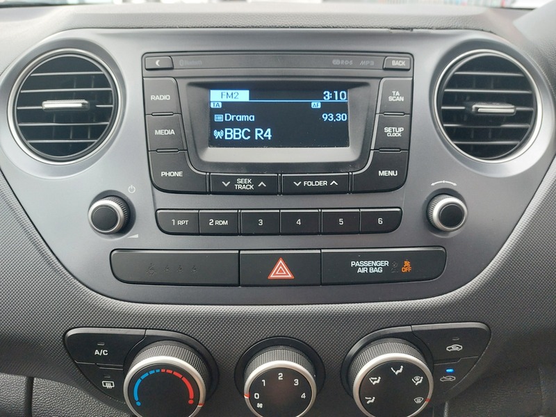 Used Hyundai i10 2018 for sale - 76454903: Photo 22