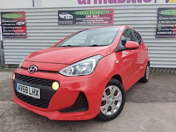 Used Hyundai i10 2018 for sale - 76454903: Photo