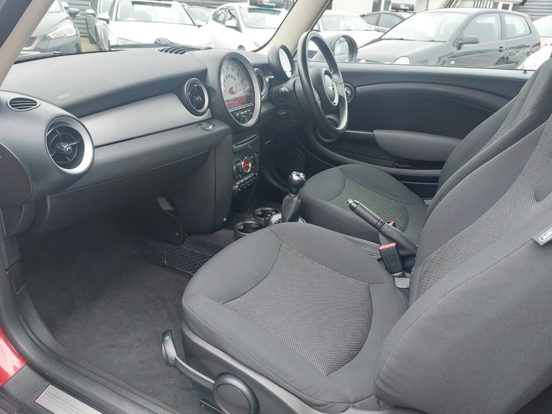 Used MINI Hatch 2011 for sale - 76418047: Photo 12