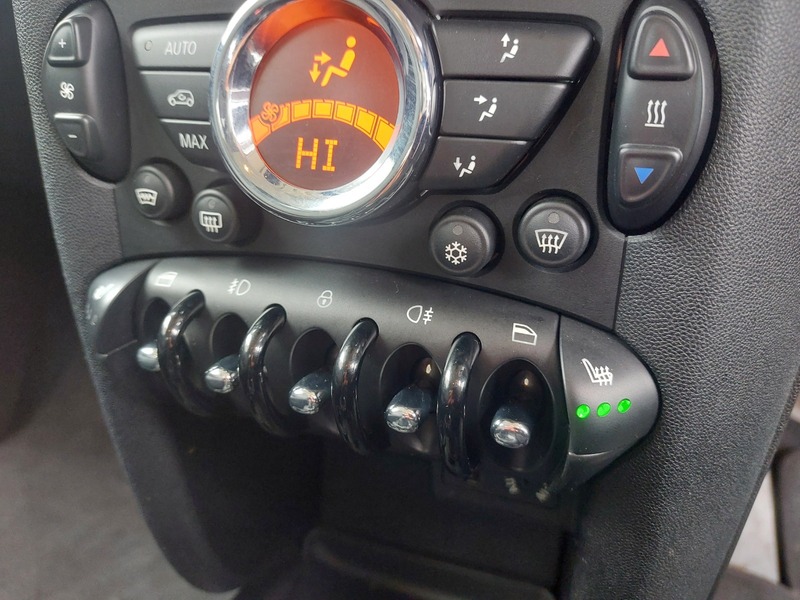 Used MINI Hatch 2011 for sale - 76418047: Photo 19