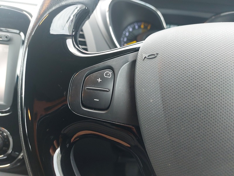 Used Renault Captur 2015 for sale - 76346106: Photo 34