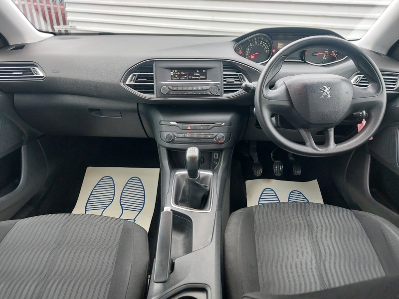 Used Peugeot 308 2017 for sale - 77693963: Photo 11