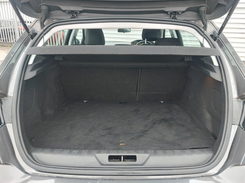 Used Peugeot 308 2017 for sale - 77693963: Photo 15