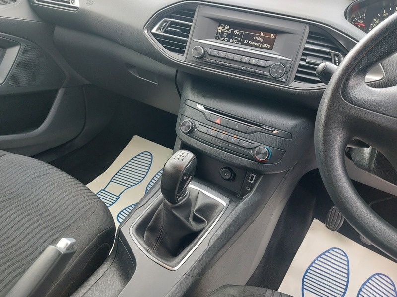 Used Peugeot 308 2017 for sale - 77693963: Photo 16