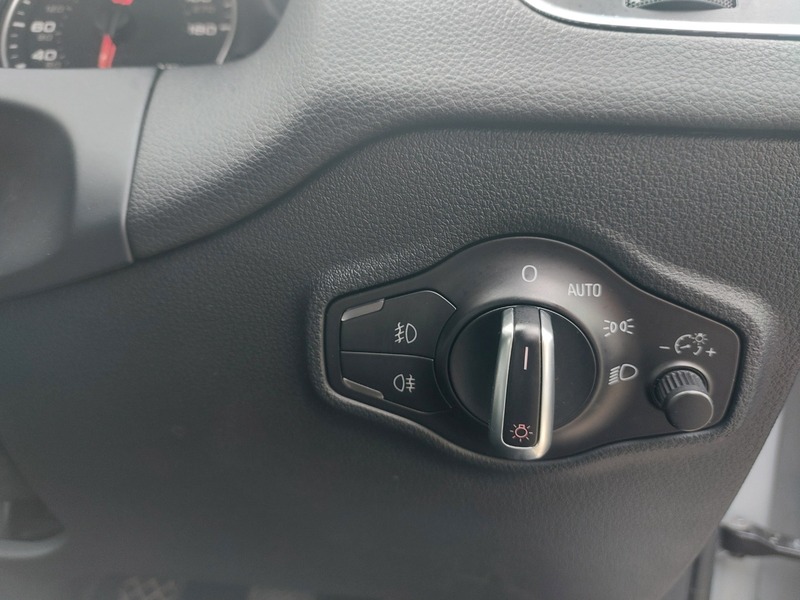 Used Audi Q5 2012 for sale - 76197377: Photo 28