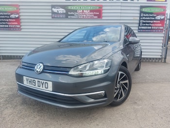 Used Volkswagen Golf 2019 for sale - 79023456: Photo