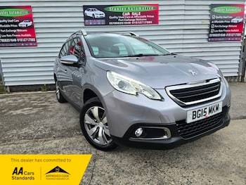 Used Peugeot 2008 2015 for sale - 78806976: Photo