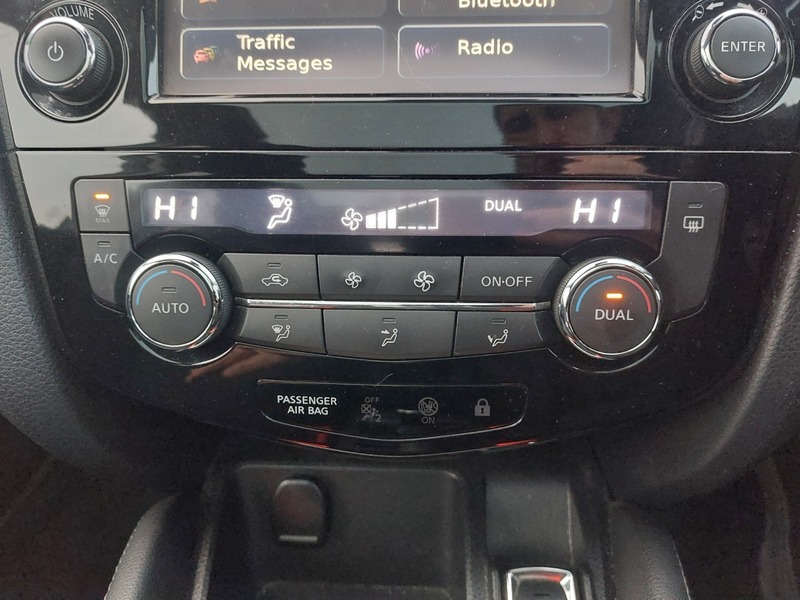 Used Nissan Qashqai 2015 for sale - 76784670: Photo 18