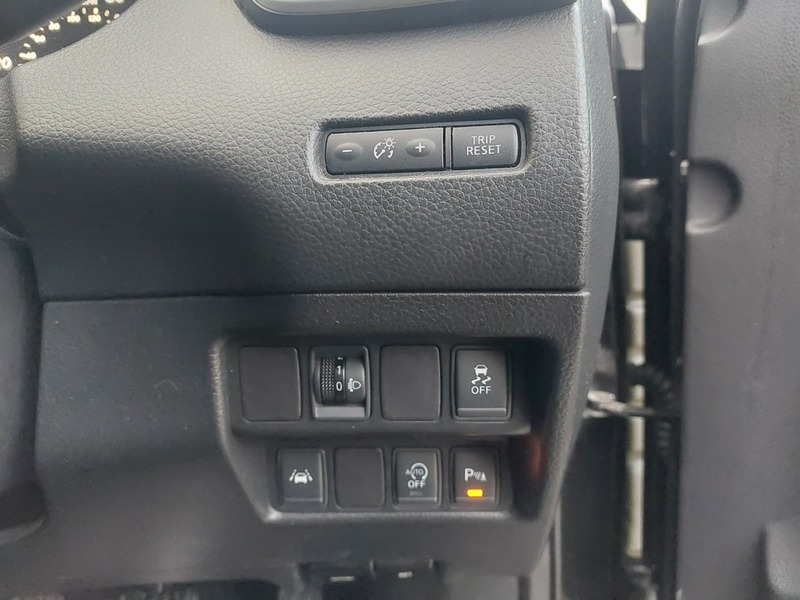 Used Nissan Qashqai 2015 for sale - 76784670: Photo 20