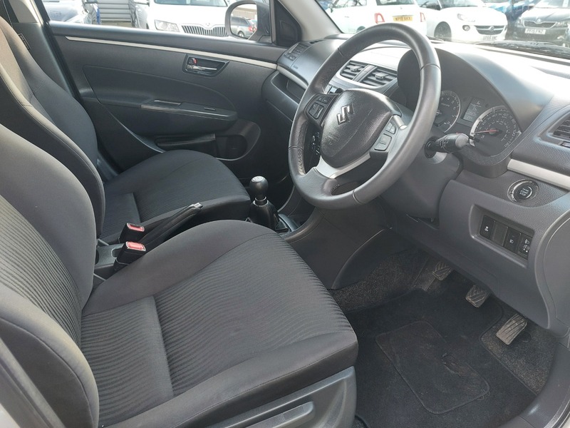Used Suzuki Swift 2013 for sale - 77342402: Photo 9