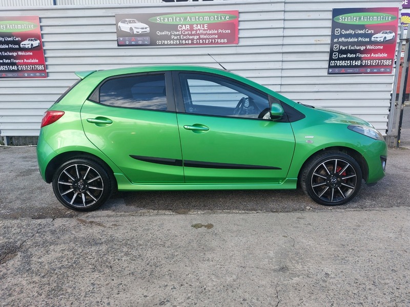 Used Mazda Mazda2 2011 for sale - 76357142: Photo 6