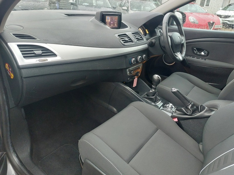 Used Renault Megane 2012 for sale - 77241811: Photo 4