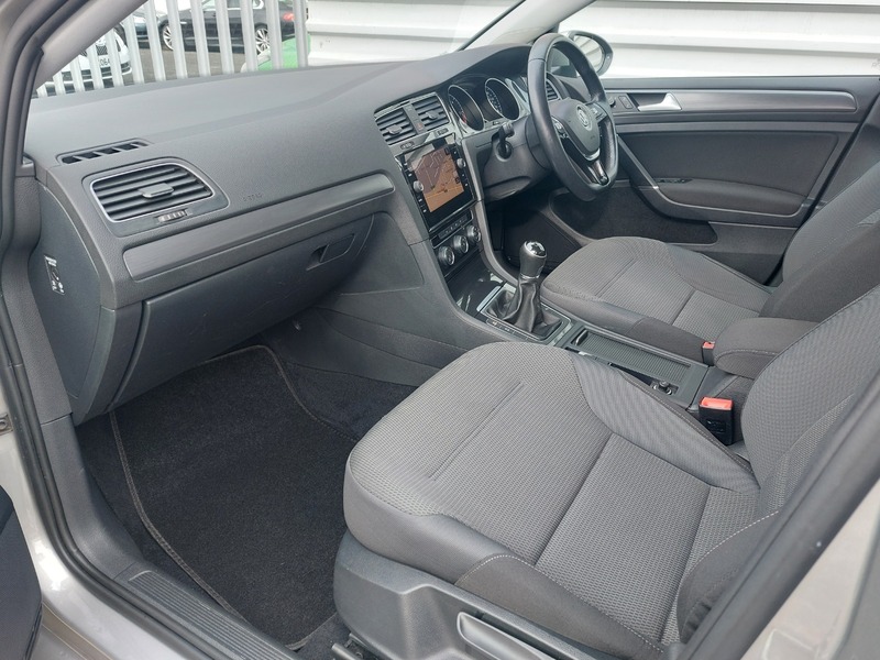Used Volkswagen Golf 2018 for sale - 76323844: Photo 12