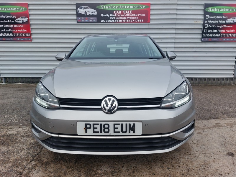 Used Volkswagen Golf 2018 for sale - 76323844: Photo 2