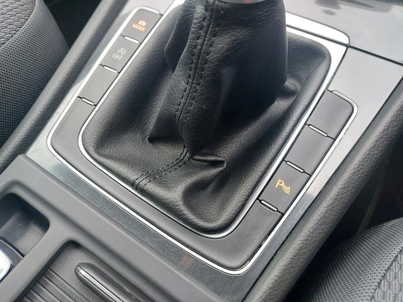 Used Volkswagen Golf 2018 for sale - 76323844: Photo 29