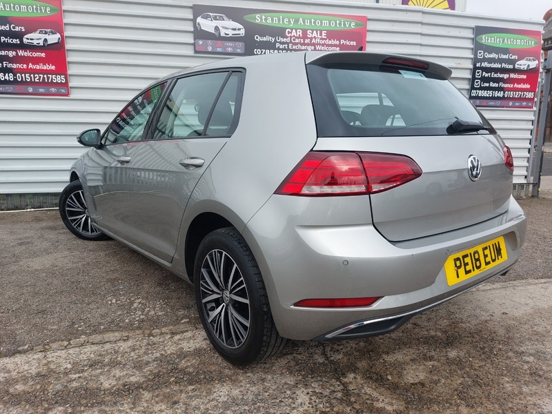 Used Volkswagen Golf 2018 for sale - 76323844: Photo 5