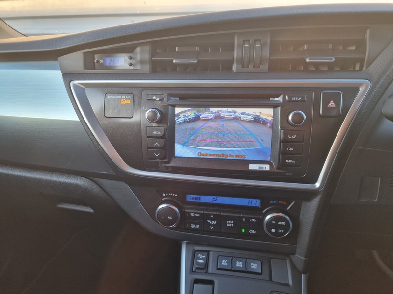 Used Toyota Auris 2012 for sale - 77053670: Photo 12