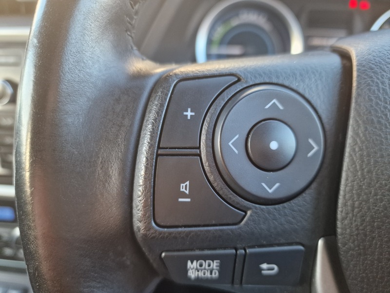 Used Toyota Auris 2012 for sale - 77053670: Photo 15