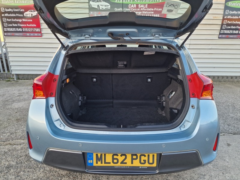 Used Toyota Auris 2012 for sale - 77053670: Photo 22