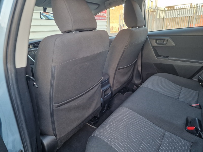 Used Toyota Auris 2012 for sale - 77053670: Photo 23